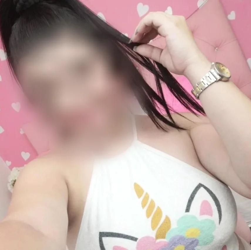 Helena, 29