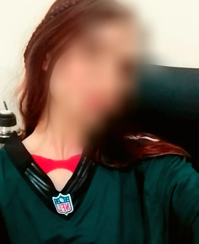 Sina, 26
